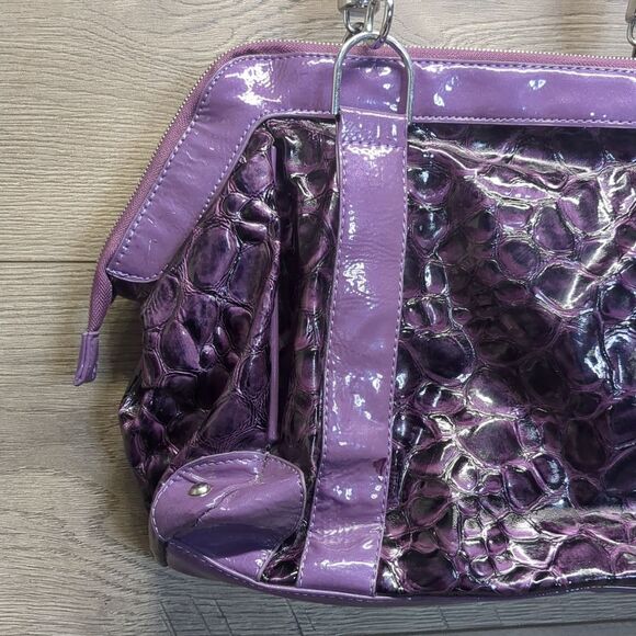 Stylish Purple Animal Print Interior Women's Hand Bag - Picture 4 of 13
